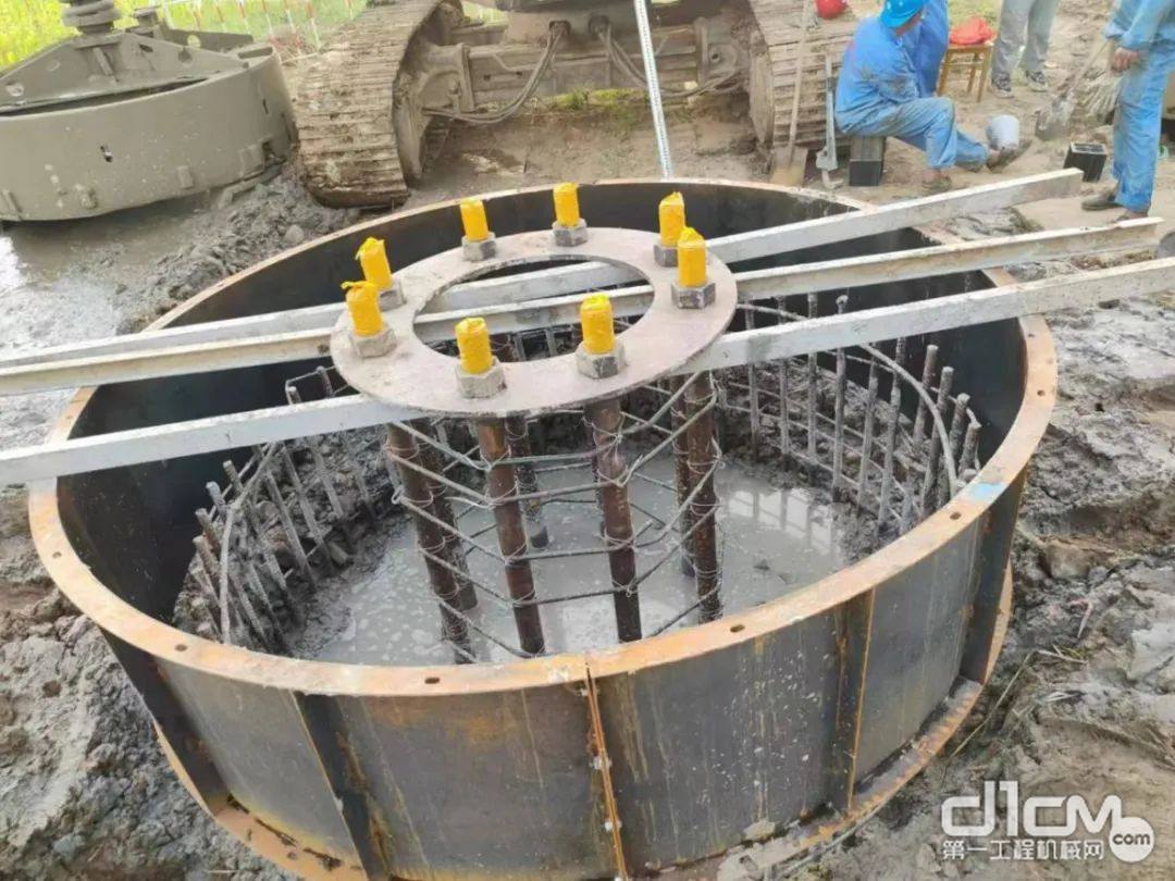 书写电建新篇章：泰恒基础KR150D旋挖钻机力克难题(图3)