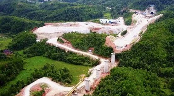 这个“秘密武器”太硬核！用它400公里铁路省下约144亿元造价→(图8)