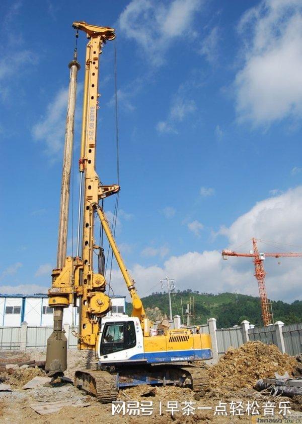 「我的工程机械网」118日成都二手旋挖机市场利勃海尔旋挖机价格(图1)