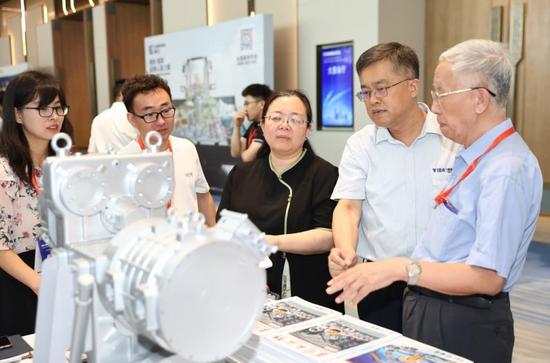绿色转型 智能升级——2024新能源工程机械大会在淮安隆重召开(图28)