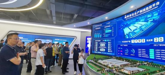 绿色转型 智能升级——2024新能源工程机械大会在淮安隆重召开(图29)