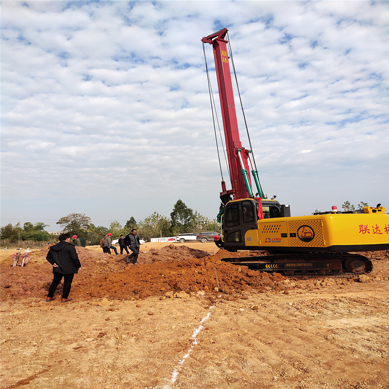 修理旋挖钻机机 新疆地基钻机批发价格、电话、图片(图1)