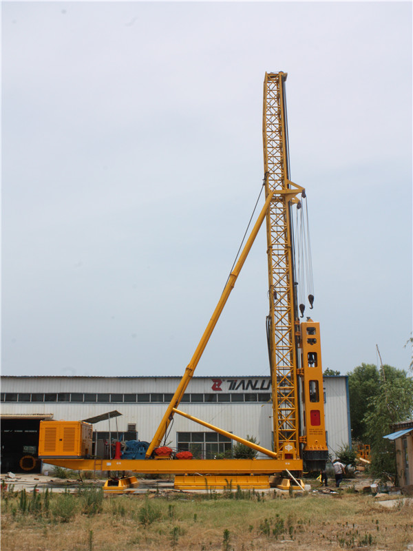 攻坚克难奠基石 砥砺奋进启新程——龙辉花园棚户区改造项目1基坑桩基施工顺利完成(图1)