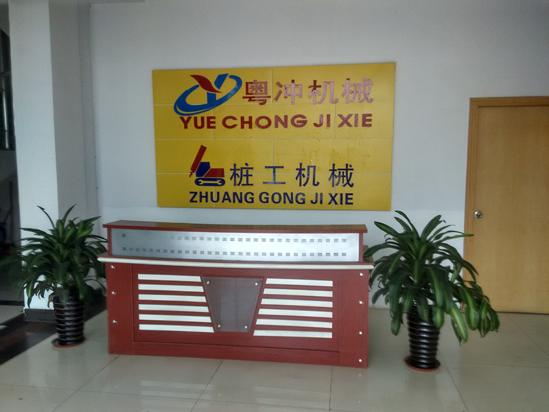 措美县开展挖掘铲运和桩工机械司机技能培训(图1)
