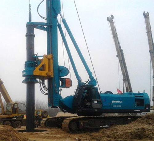 食环跨部门灭蚊 防范基孔肯雅热(图1)