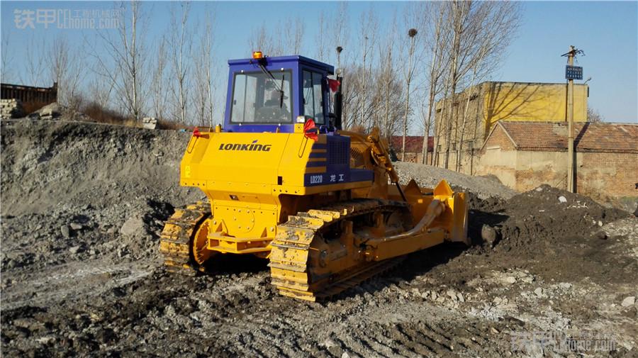 铁甲工程机械网i(图1)