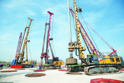 计划明年12月全线贯通！汇贤大桥加快建设(图1)