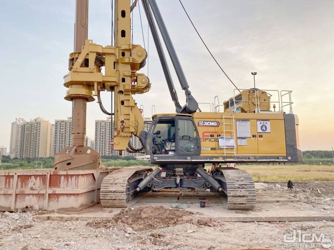欧亚旗舰建工风向标、土耳其国际建筑及工程机械展览会KOMATEK(图1)