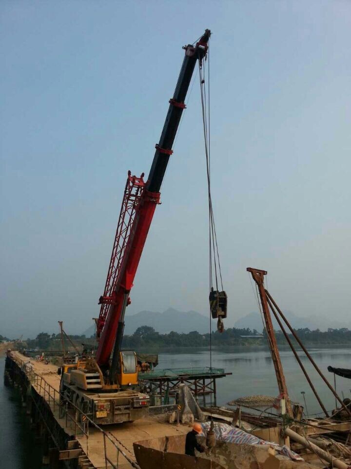车载式地基打桩机农村建房地基打桩机270度旋转(图1)